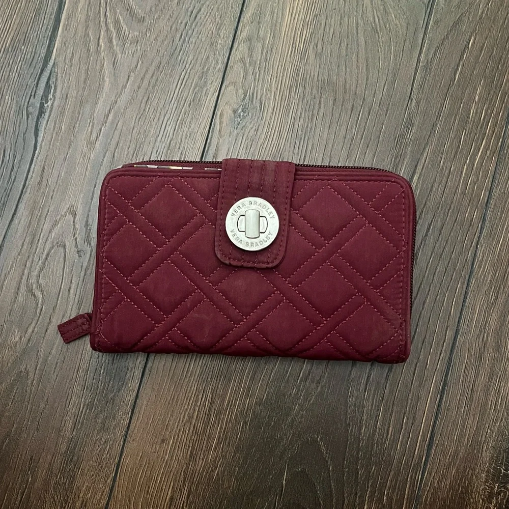 Vera Bradley Quilted Zip-Around Wallet in Wine (Burgundy) - Picture 1 of 3